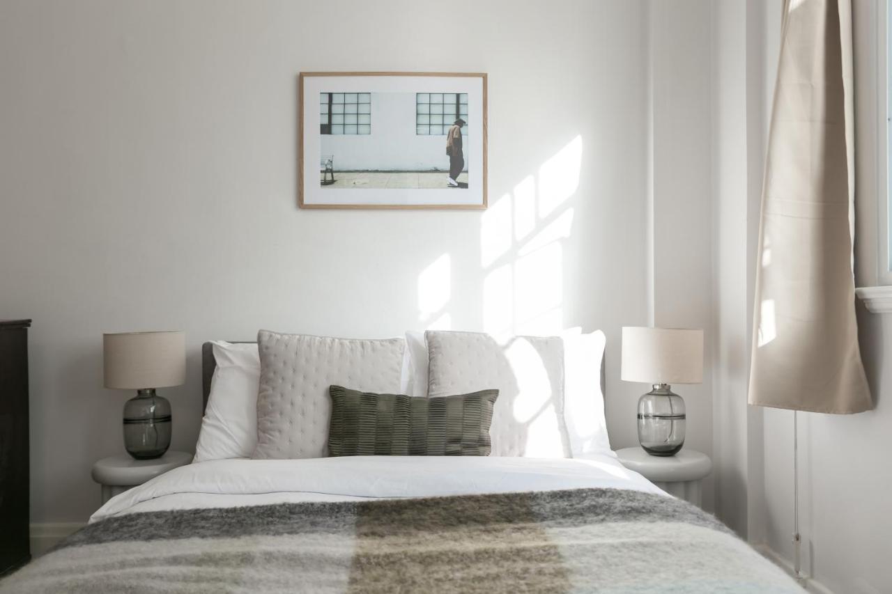 Beautifully Presented Centrally Located Studio Apartment London Ngoại thất bức ảnh
