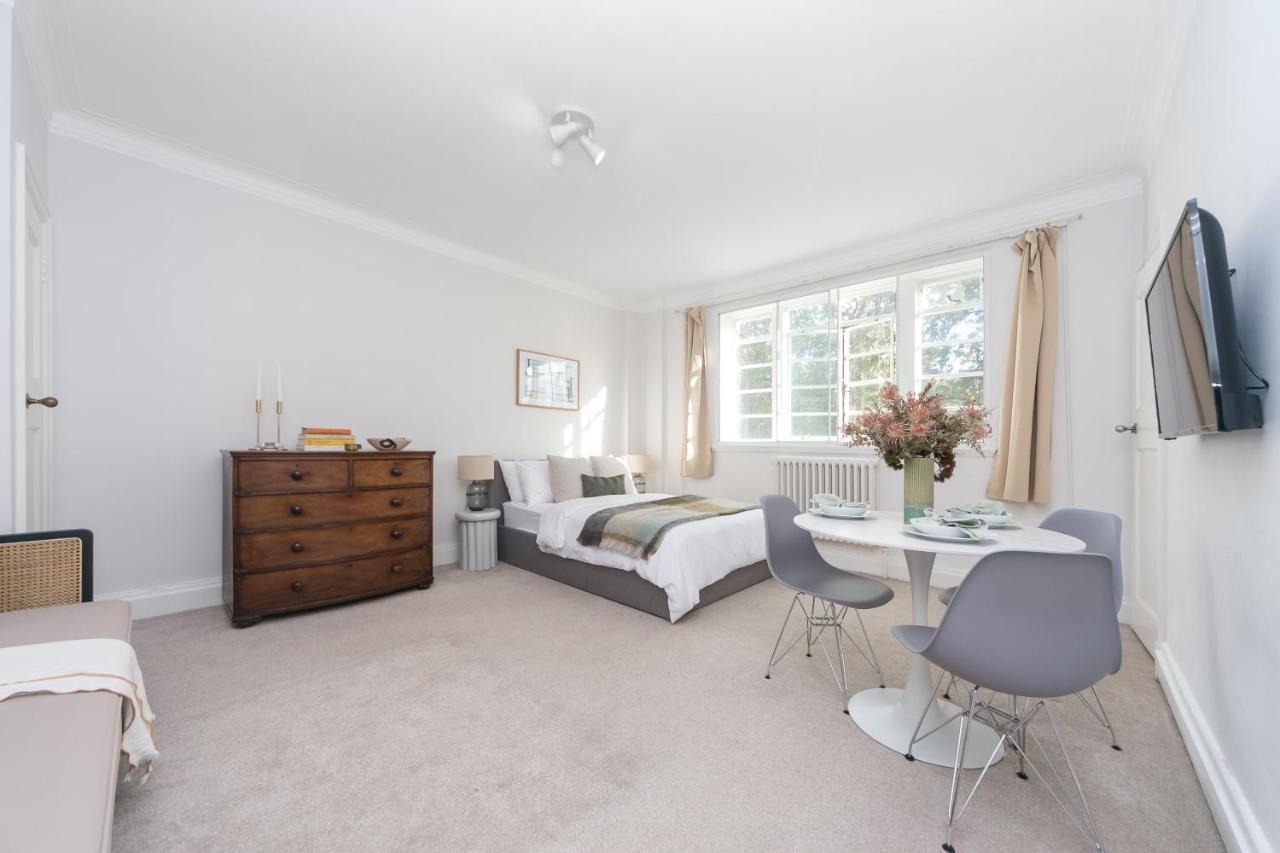 Beautifully Presented Centrally Located Studio Apartment London Ngoại thất bức ảnh